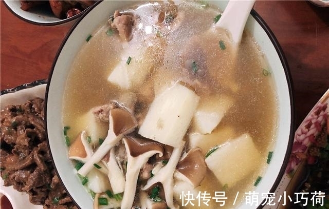 他的话|老公同事来家里蹭饭,我专门下厨招待,饭后他的话让我莫名其妙!