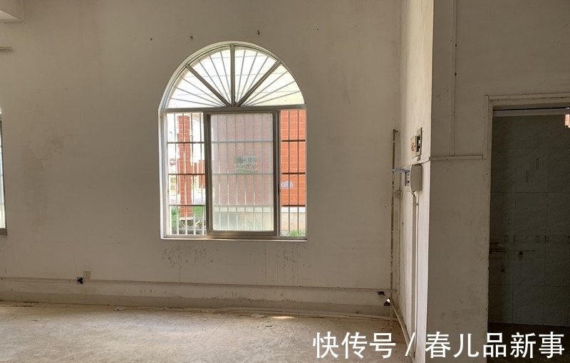 江景别墅|南宁仙葫半岛一栋江景别墅以400.8万元成功拍卖,溢价率超127%