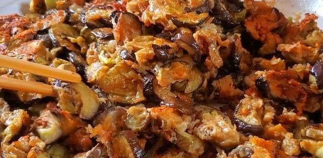 入秋以后,这菜我家一周吃5次,出锅比肉香,营养又解馋,真好吃