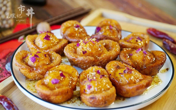 给年夜饭加道菜,“招财进宝”端上桌,寓意年年有余,财源广进