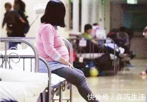 女性|进产房前,产妇悄悄给医生塞“小纸条”,短短四行字让人瞬间落泪