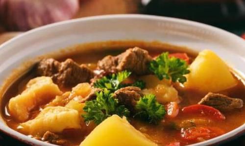 家常炖牛肉，总是炖不烂？试试多加2种料，牛肉软烂入味，不塞牙