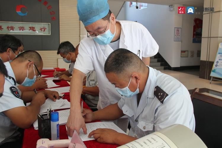 张元军|胶州巴士公司组织开展爱心献血活动 当天献血量8000毫升