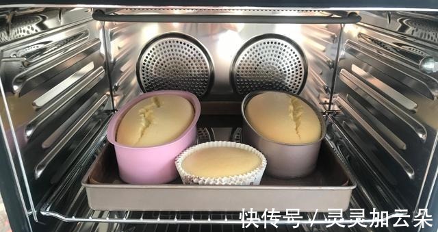 蛋黄|别去甜品店了，在家尝试着做这款无水蛋糕，口感细腻吃着放心！