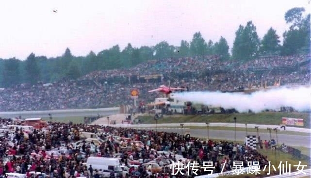 f1|红箭飞行表演队有多牛,观众:就在头顶上玩特技,仿佛触手可及