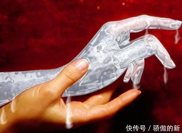 晨起时若没4个现象,说明肾脏还很健壮,若你有,别不当回事