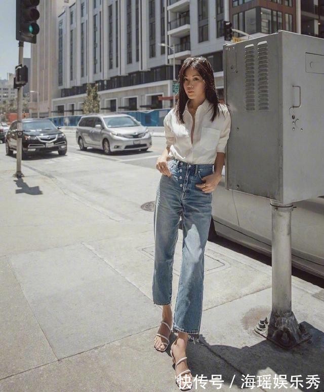 直筒裤 中年女性穿衣,“下半身”搭配很重要,避开这3个雷区才能不出错