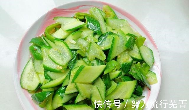 解暑汤|我家三伏天早餐,煎鸡蛋配解暑汤,清热降火,真不错!