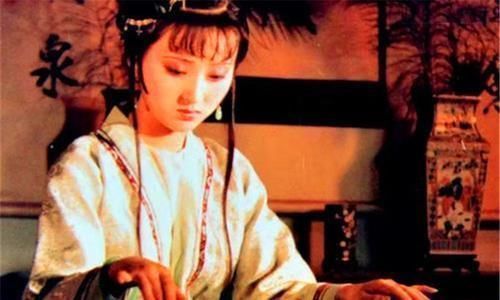 晴雯#林黛玉不死,贾府必然复兴,可是上苍不给她和贾府最后的机会