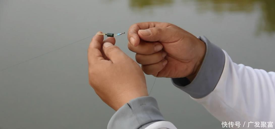 假口|夏季刮风天不敢钓鱼学会以下4招,小风小浪如钓静水,照常上钩