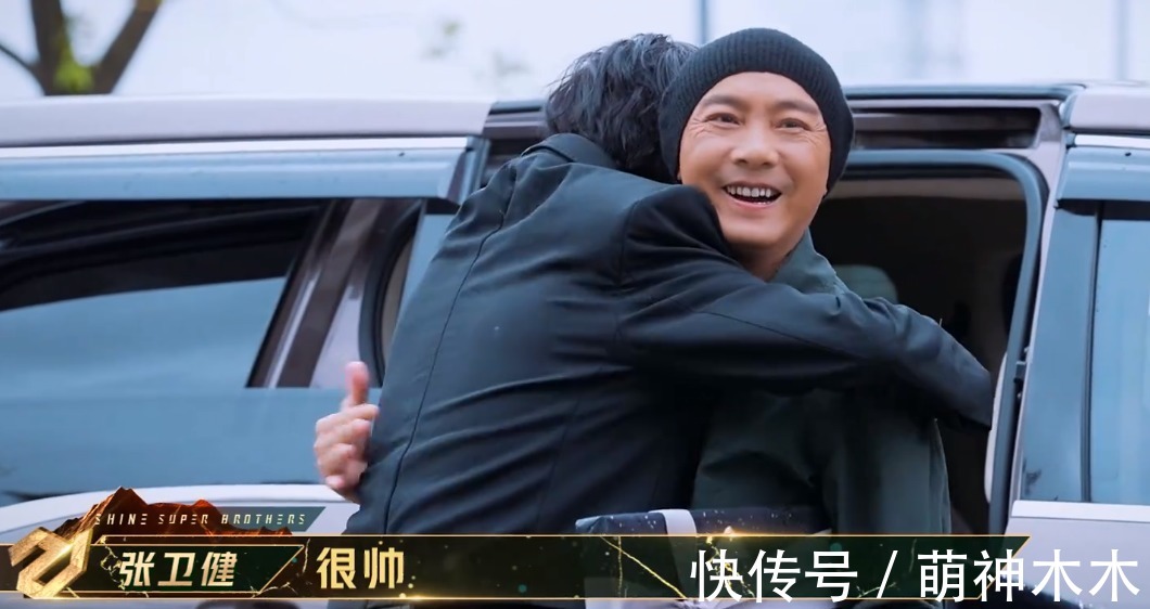 《追光吧》开播剪辑混乱,哥哥镜头分配不均,糊咖艺人没介绍