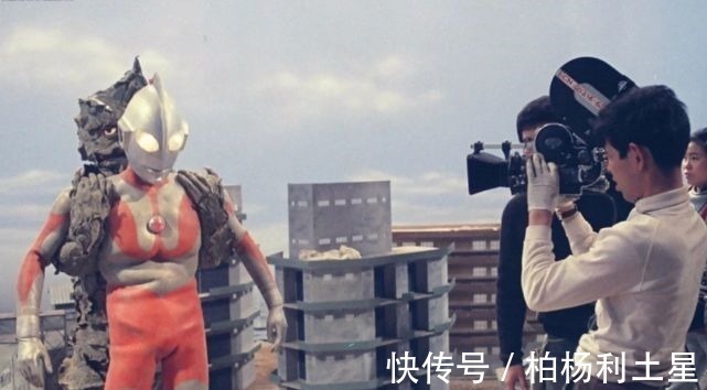 奥特曼|初代“奥特曼”当清洁工还债,爬出坑后感慨万千,还有谁记得他