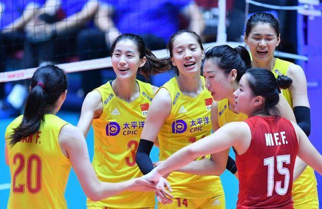 上海女排|3大自由人较量出结果!26岁黑马完美逆袭,00后天才提前掉队