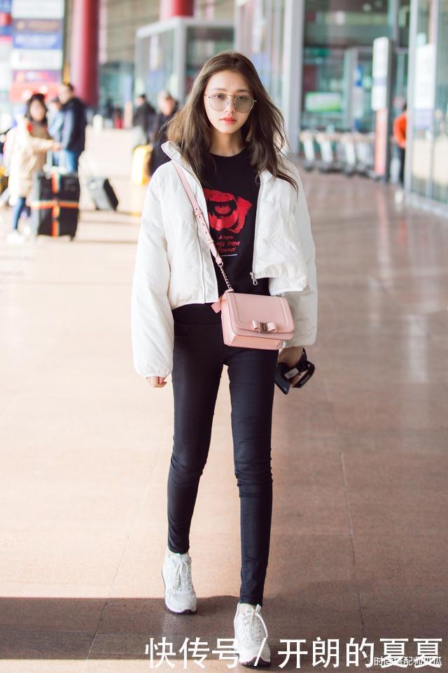 秋装怎么穿学会这5组配色，让你秋天衣服看起来“显贵”10倍