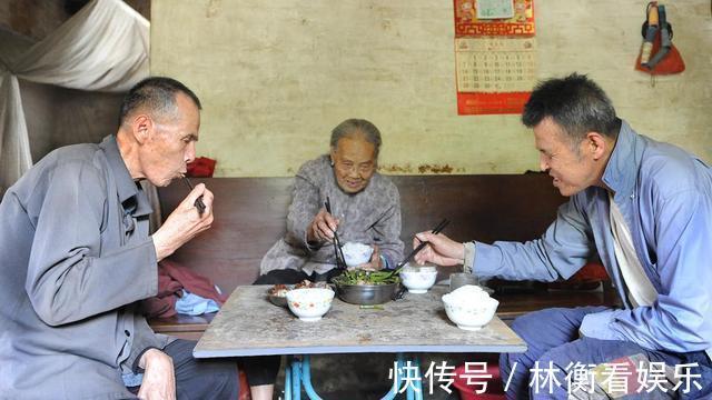 汗性|“老年臭”到底是什么50岁以后，坚持做好这些事，再老也没味