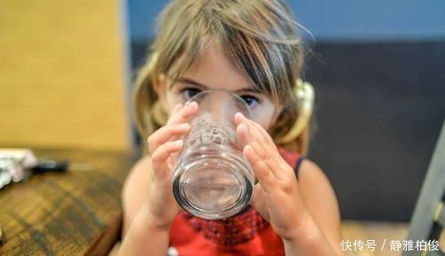 宝妈|儿童营养专家这5种食物是“身高克星”,家长别再给孩子吃了