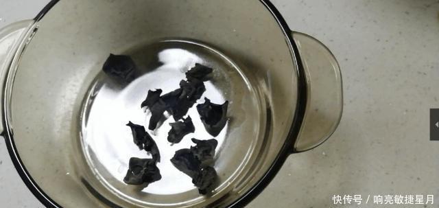 大白菜|大白菜怎么吃强烈推荐这种搭配,调味只需3样,好吃停不下筷!