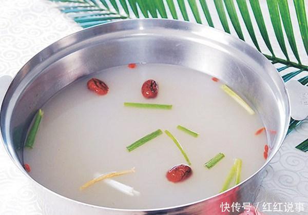 暗示|去火锅店时,服务员问你“要不要清汤锅”,其实是一个暗示