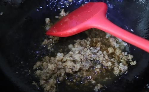 此菜越吃越瘦,6塊錢煮1大鍋,利尿消腫,減肥美膚,女人要多吃