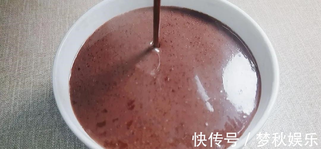 红枣核|96岁爷爷吃了40年的养生配方,头发黑人也精神,快为父母收藏起来