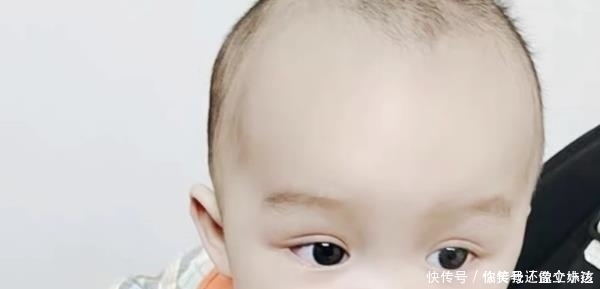 宝宝|当娃向你发出这几个信号时,就是说“该给我加辅食了”,别忽视