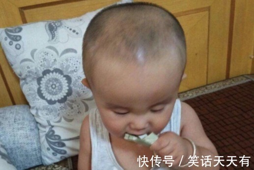 佝偻病|宝宝囟门又被称为“命门”,出现这三种现象时,要去医院