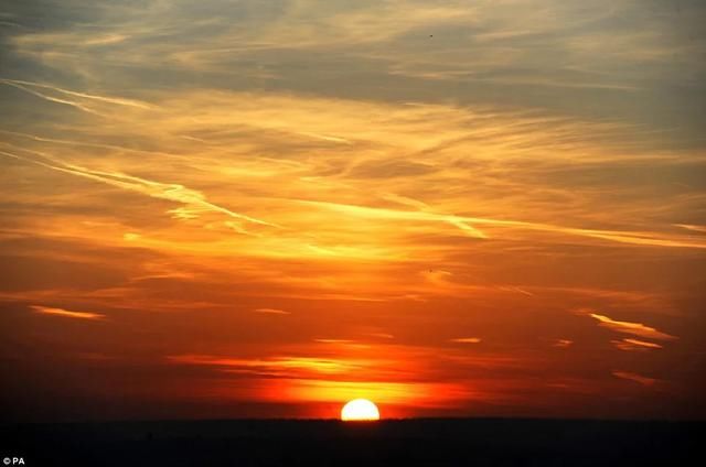 健康君|大暑节气，暑气最盛，需重「清热祛湿，养心健脾」