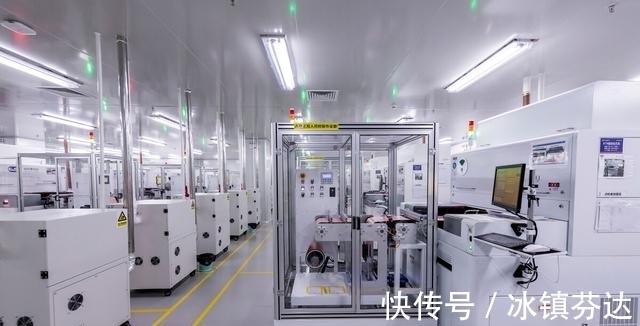 euv|精度提升30%,售价9.3亿一台,ASML新一代EUV光刻机诞生