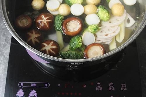 鲜香|秋季舌尖上的诱惑,麻辣鲜香,想吃啥随便加,美味刺激还不贵