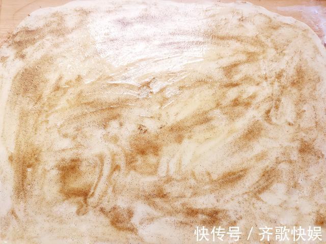 奶奶做的酱香饼，好吃有诀窍，掌握好4点，酥软多层，凉了也好吃