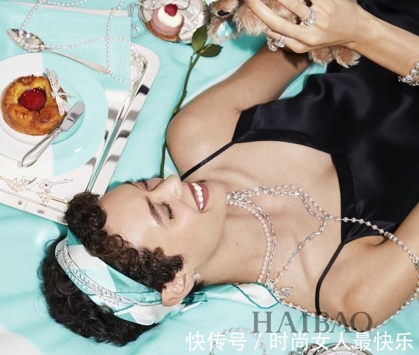 victoria&蒂芙尼蓝色礼享 轻启蓝色礼盒,邂逅心动“金”喜!