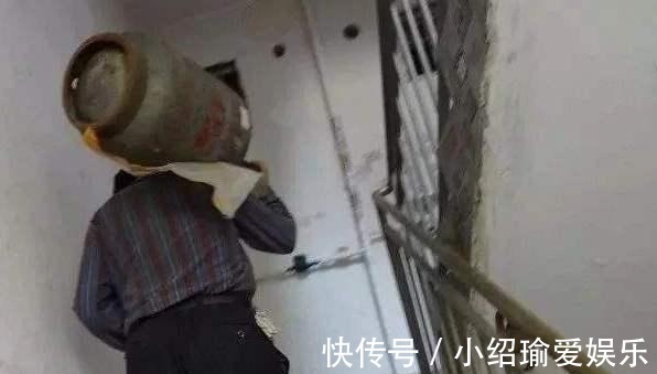 收养|退伍老兵收养一弃婴,供她读到博士后,亲生父母:我们能送你出国