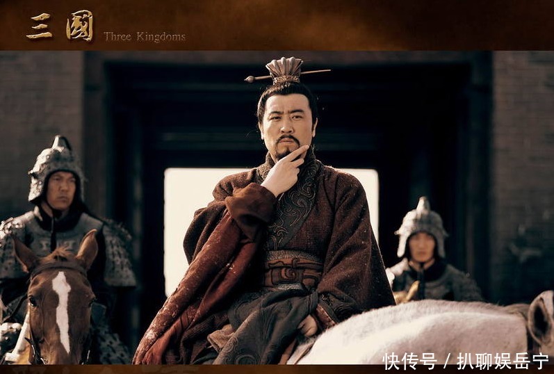 诸葛亮|从“尊刘贬曹”到“尊曹贬刘”，诸葛亮也受牵连，背后原因太残酷