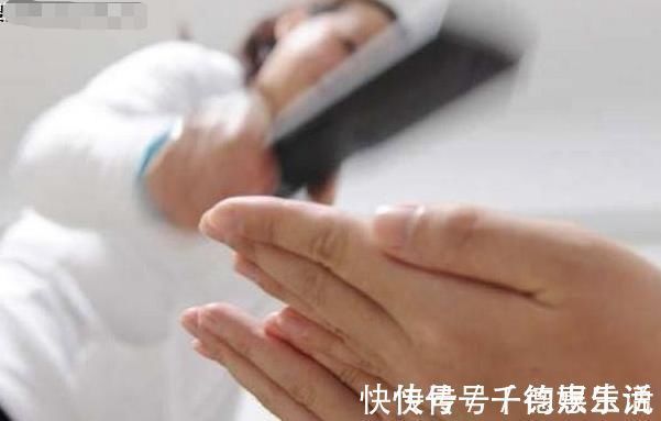 孩子|孩子犯错尽量别打手,伤害比打头还大,当心造成不可逆伤害