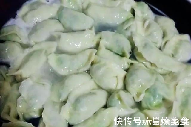 五香粉|调韭菜饺子馅时,切记别放这2种调料,否则饺子不香还很难吃!