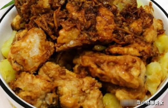 土豆淀粉|排骨这样做，不煮不炖，倒两个鸡蛋上去，出锅鲜嫩多汁，好吃下饭