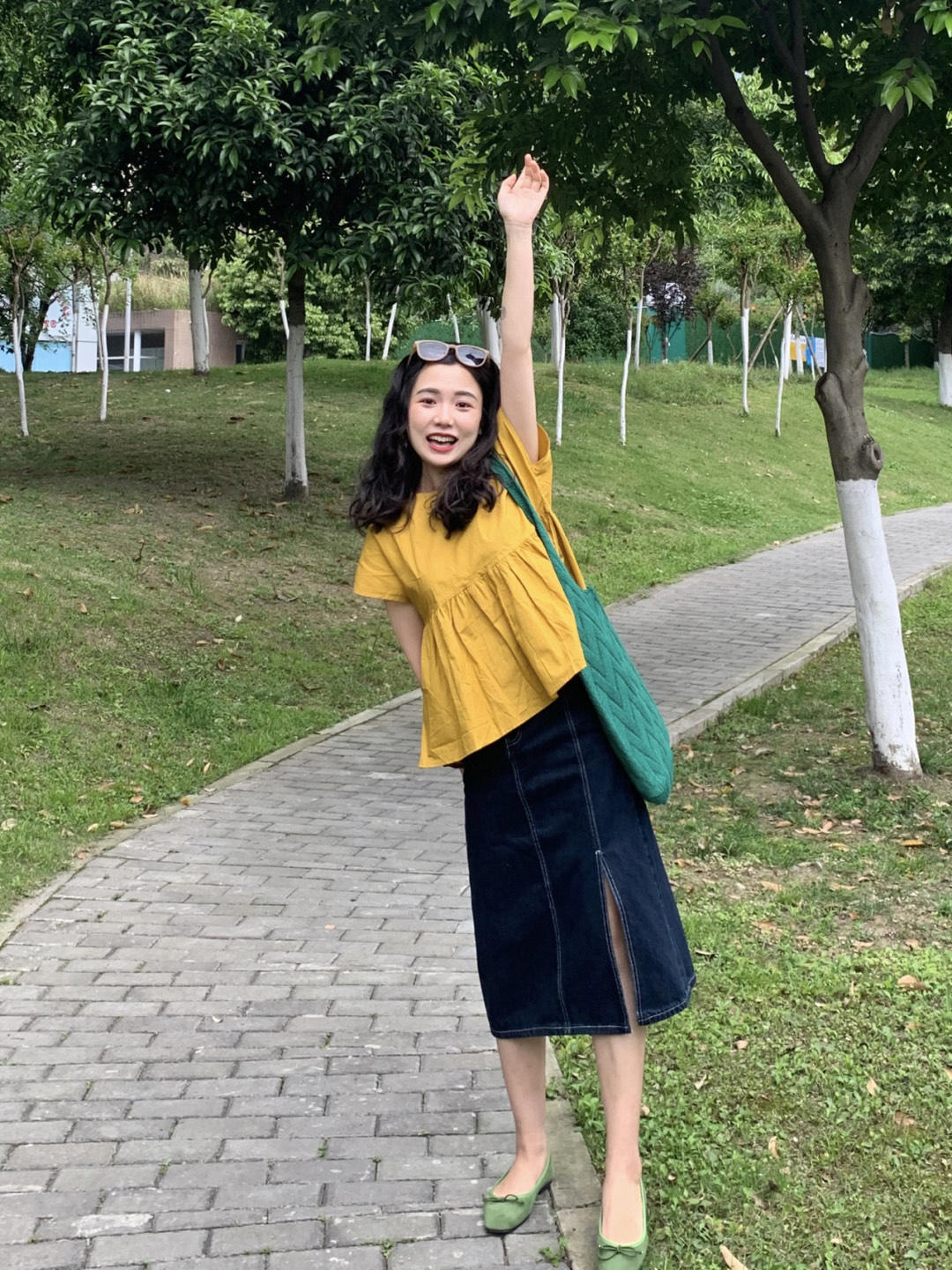 搭配|每个女生都是独一无二的,微胖女孩也能穿得性感有女人味!