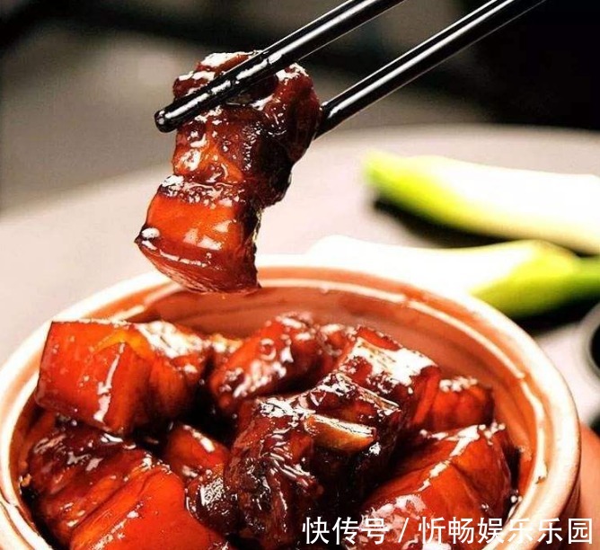 做红烧肉，多数人错在第一步！教你大厨做法，入口即化，还不油腻