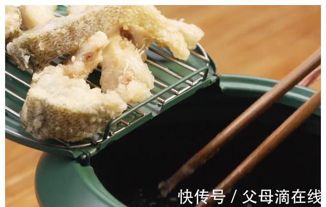 鲈鱼焖萝卜|居家分享鲈鱼焖萝卜的简单做法，鲜嫩营养又美味，孩子特喜欢
