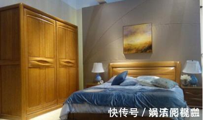 门材质|衣柜门材质如何选择从3大点着手,让衣柜有一个好的''脸面''