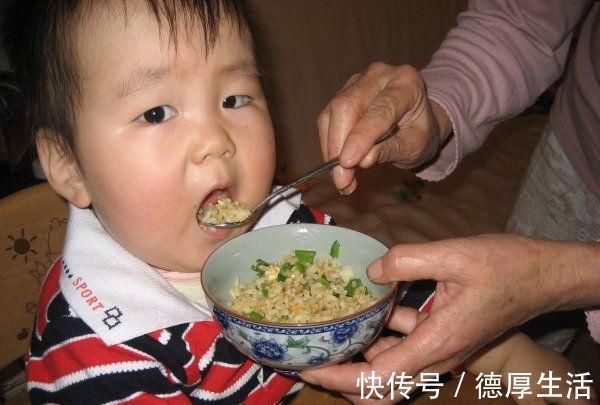 脾虚|9岁男孩3年没长个,医生:孩子不发育,全拜3种“毒午餐”所赐