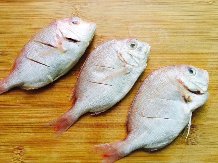 香煎孜然红绸鱼,整屋飘香,全家都爱吃