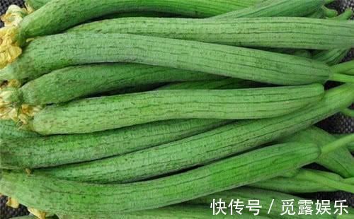 黑豆|女人的天然“美容菜”,每天吃一吃,皮肤光滑水嫩,大肚子也平了