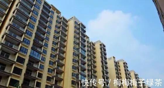 电梯|买房选户型,1梯2户和2梯4户差别不小,可惜好多人都选错了!