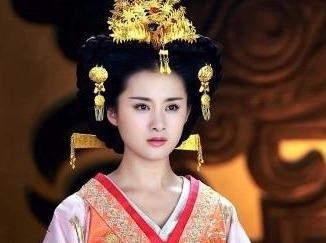 史上最能打的公主:逆天人设堪比小说女主