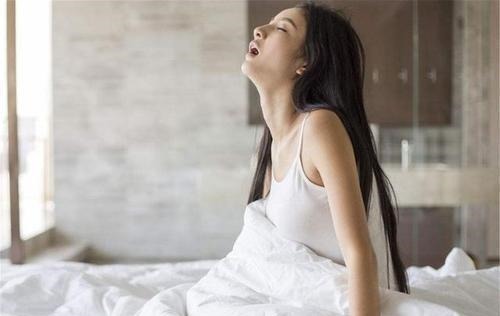 豆奶|早上是养肝的黄金时间,多吃4种食物,肝脏会更健康