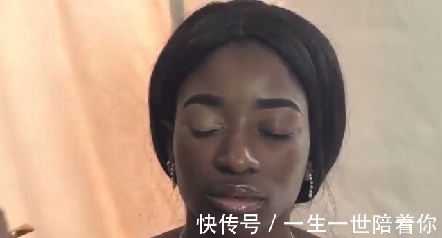 化妆师|她因被人嫌弃长得丑至今没有男友,化完妆后竟被十几个男人追