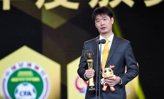 洛国富|彻底失望!李霄鹏或作出争议决定,洛国富或被踢出国家队
