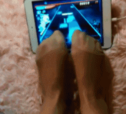 |搞笑GIF趣图大爷,你真会享受江边老头乐啊!