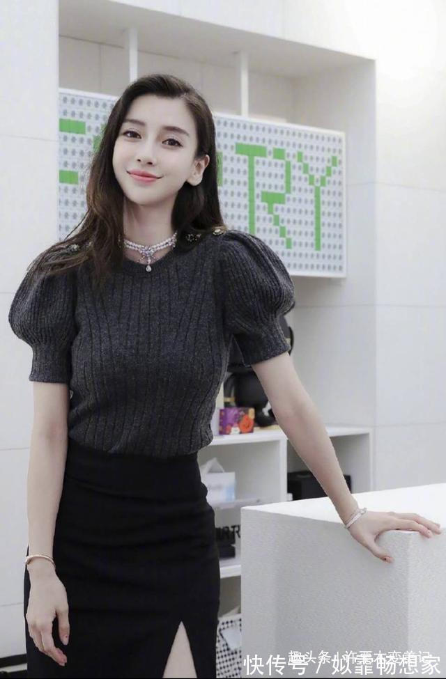 气质 五十多岁的女人,再没钱也别买这5种饰品,廉价掉气质,招人笑话